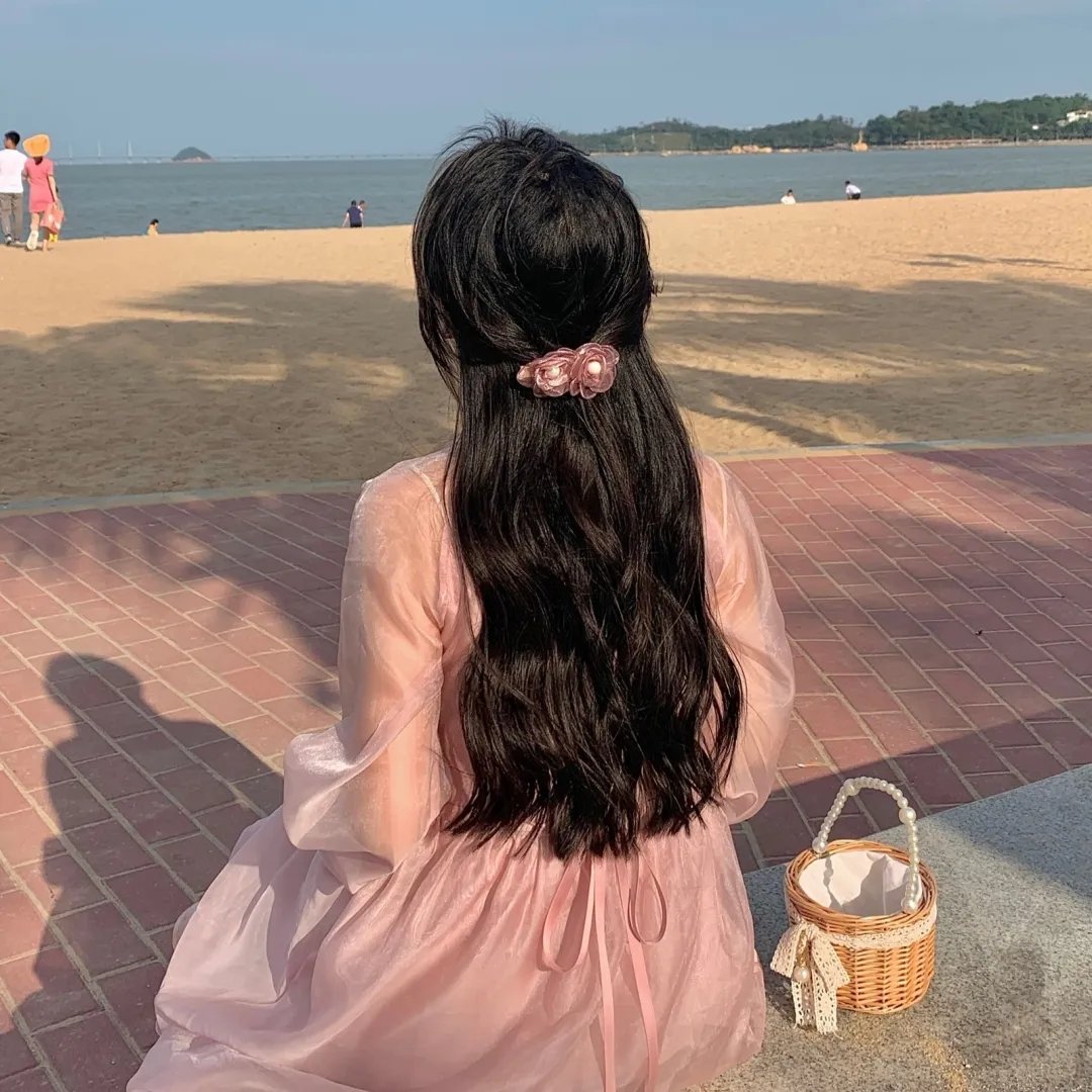 黑湖妖潭